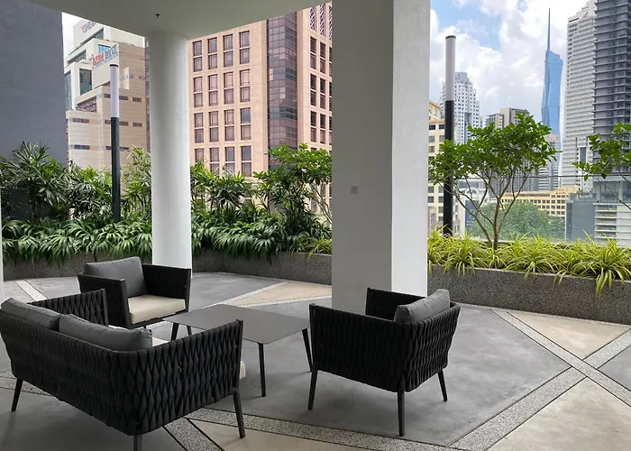 Quill Residences Suite By Mimpi B&B